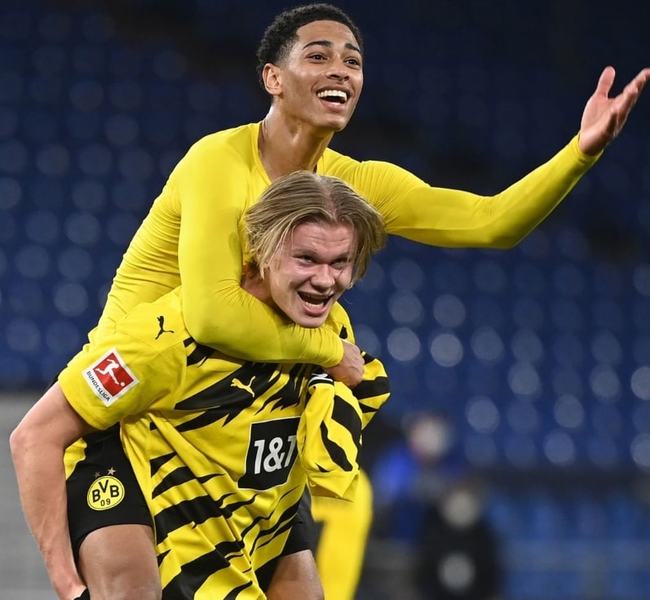 与美国形成 与美国形成